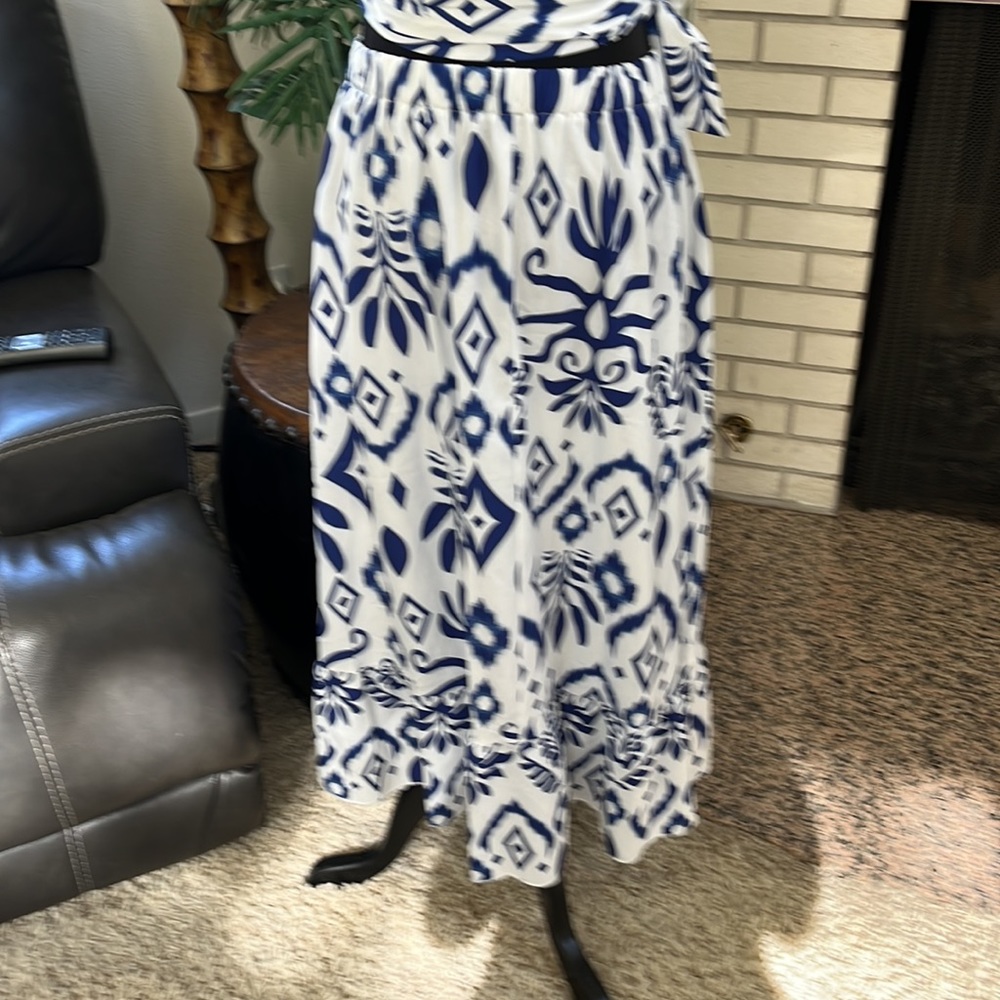 Two Piece Set - image 7